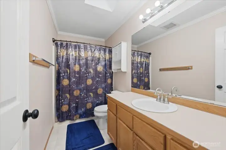 Family Bath upstairs