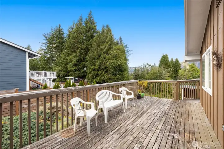 Enjoy the beautiful mountain views from the back deck.