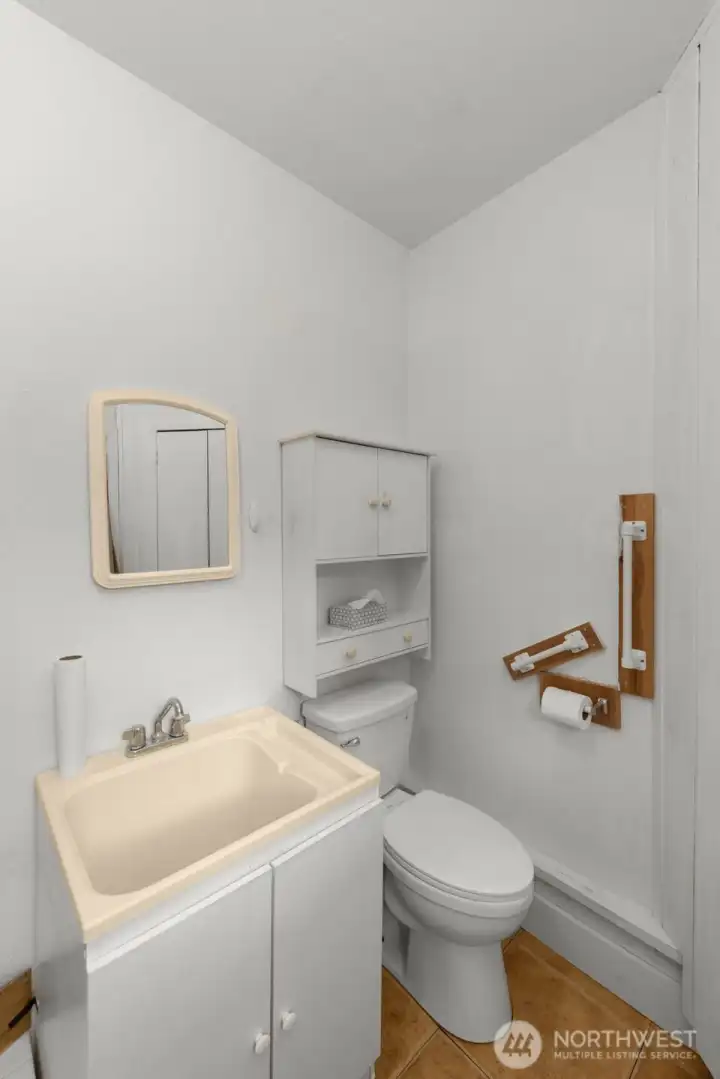3/4 bath in lower level utility room.