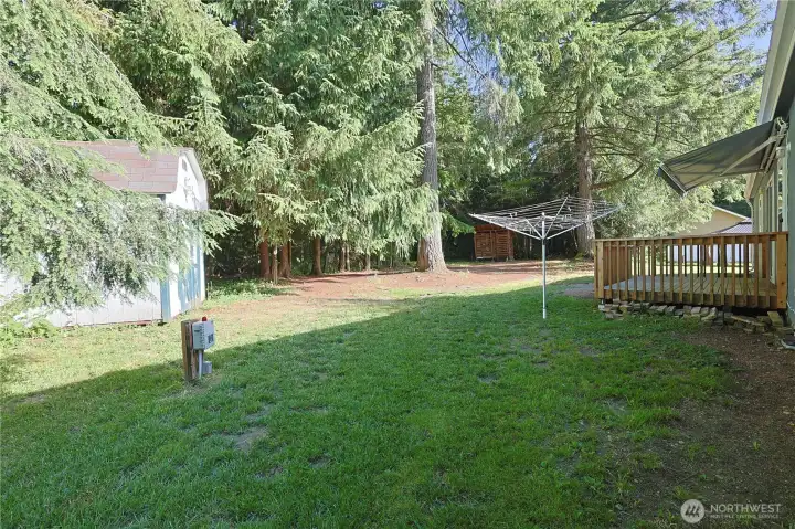 Remote control Sundowner Awning on back deck