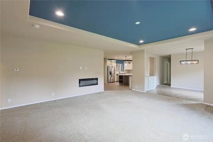 Large Living Rm w/electric Fire Place