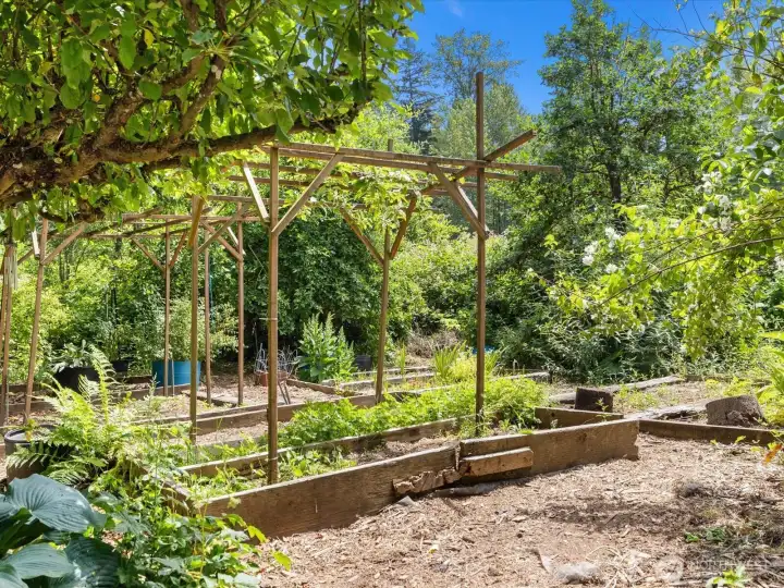 The garden is ready for its new owners.
