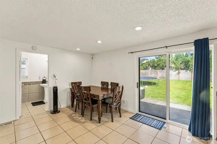 Sliding glass door to back patio