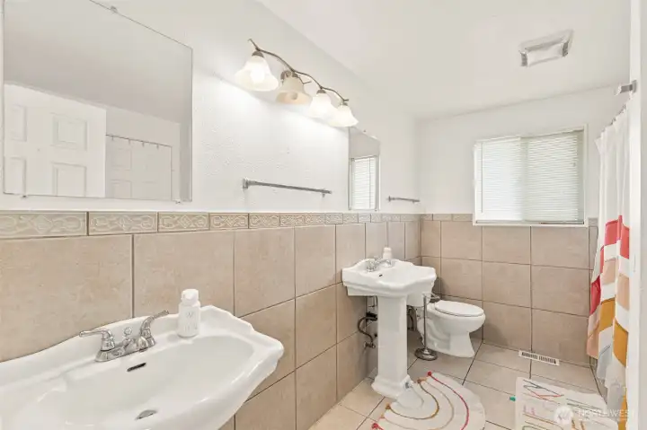 Full bathroom
