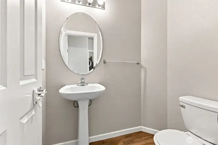 Powder Room Powder Room