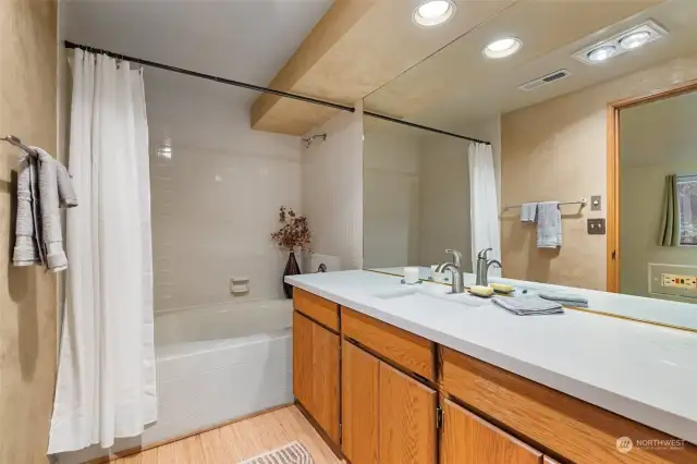 Primary bathroom with soaking tub. All new countertops.
