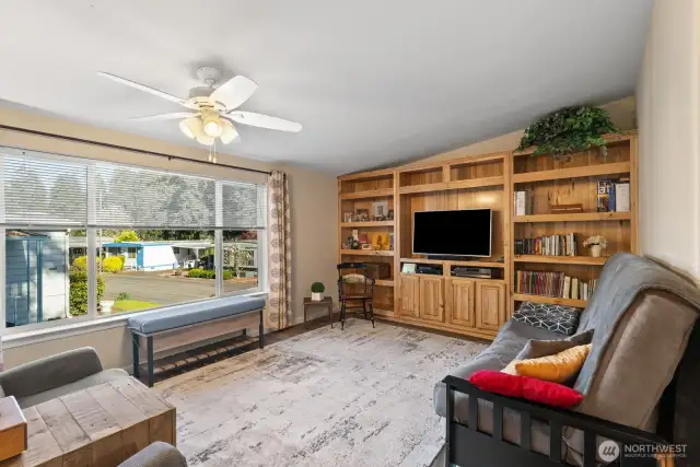 Tv or Rec Room