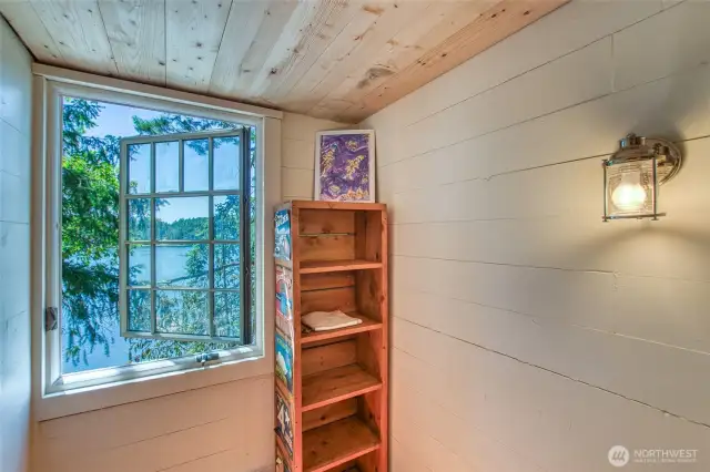 Main floor nook area with water views.