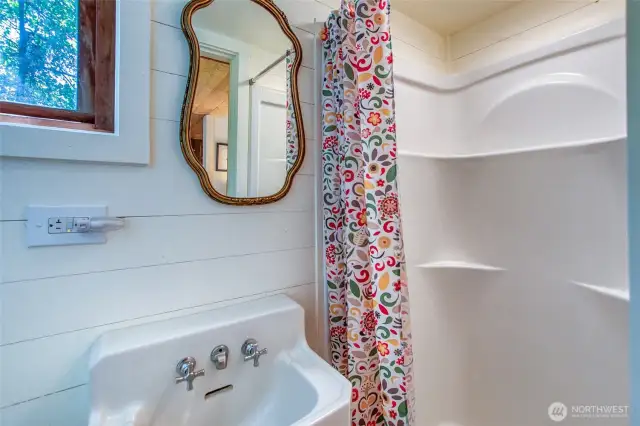 3/4 bath in the second cabin.