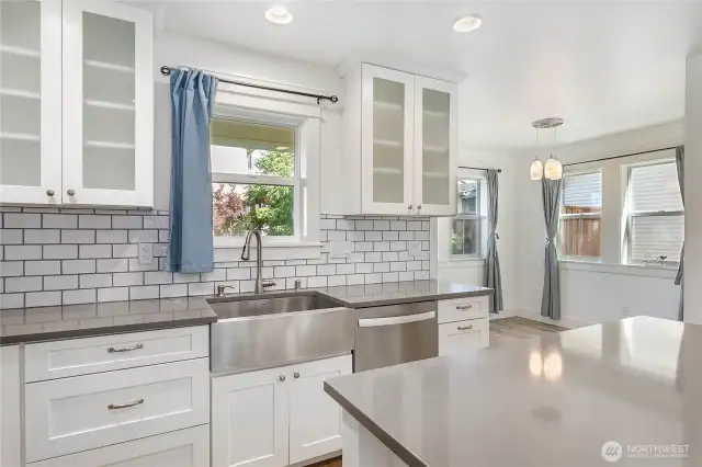 Kitchen w/ Farm Sink