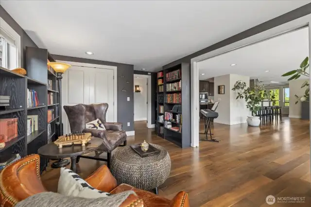 2nd bedroom has been used as office