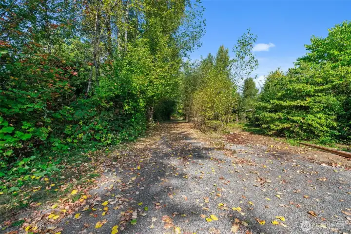 Easement with road maintenance agreement on title.