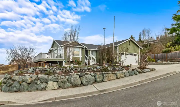 Exeptional corner lot- 10,454 sq ft lot