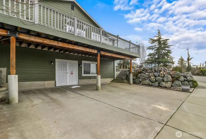 Convenient lower-level entry, plenty of parking, and no HOA restrictions, allowing space for your RV or boat.