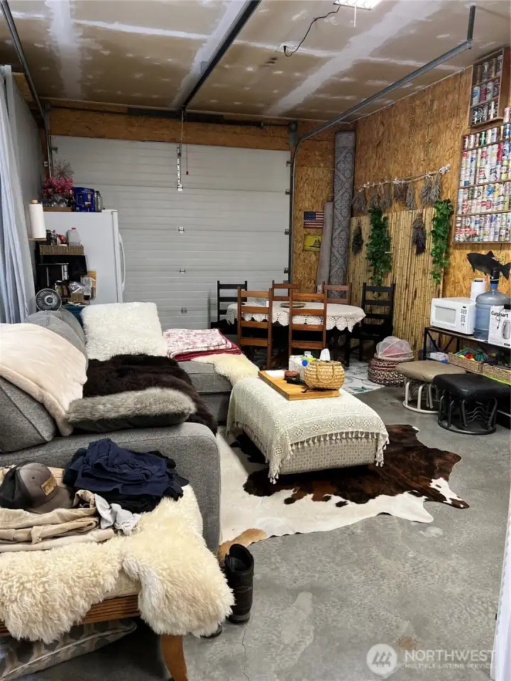 shop space