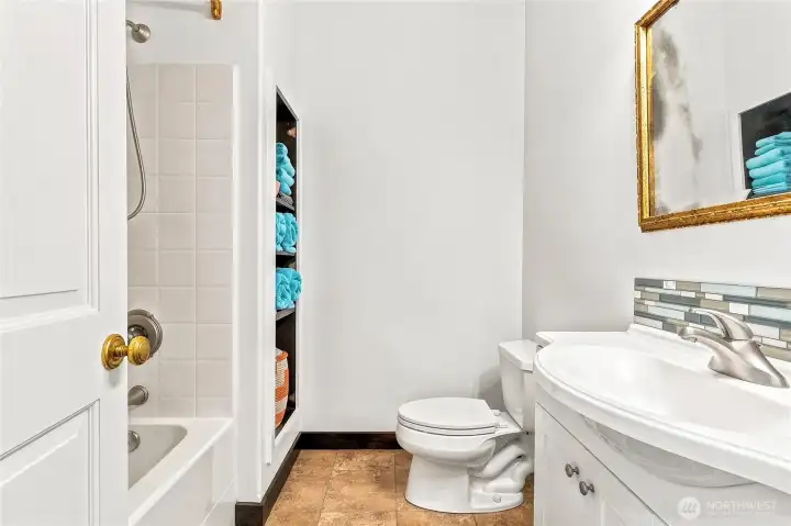 Full Bathroom on the lower level Full Bathroom on the lower level