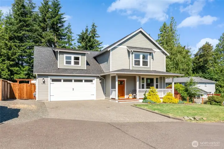 Located on a .42 acre lot and so close to trails & parks! Located on a .42 acre lot and so close to trails & parks!