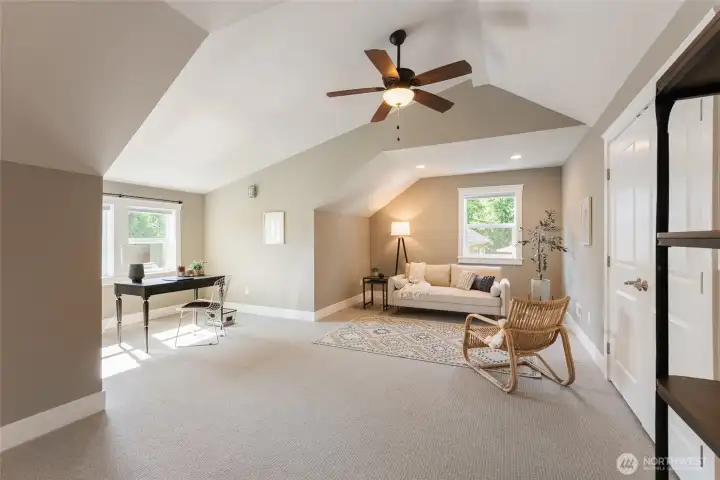 The bonus room/4th bedroom is huge and also has a very spacious closet The bonus room/4th bedroom is huge and also has a very spacious closet