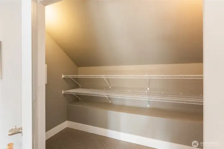 Bonus room/4th bedroom closet Bonus room/4th bedroom closet