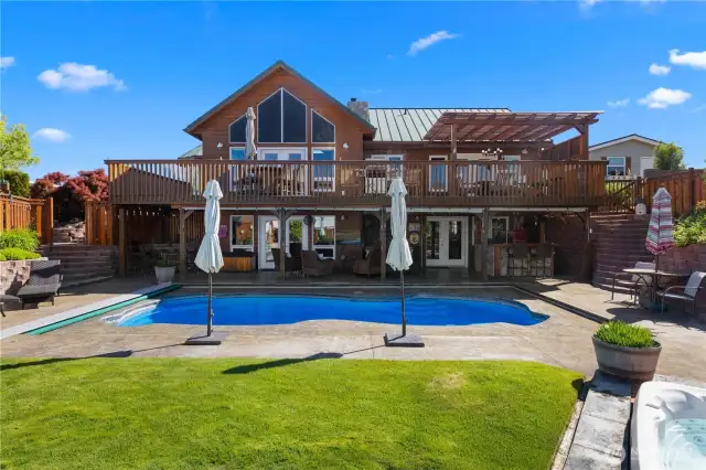 Resort living
