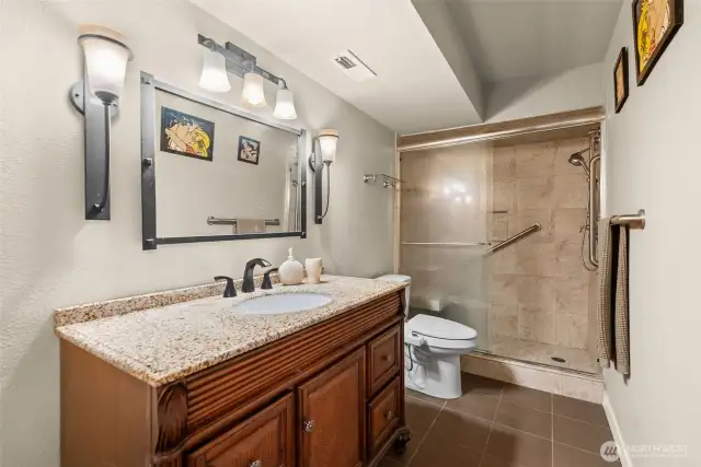 Lower level bath with heated floors