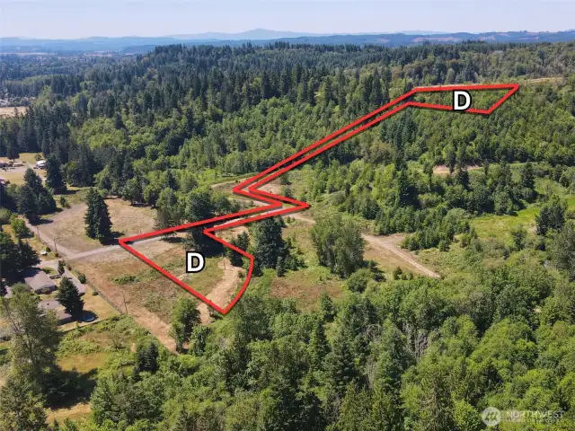 Overhead view with approximate boundaries in red.