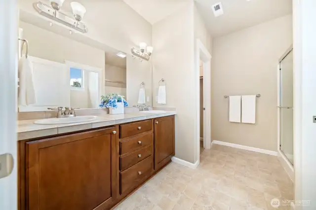 Owner's Suite Bathroom - Walk-in Shower