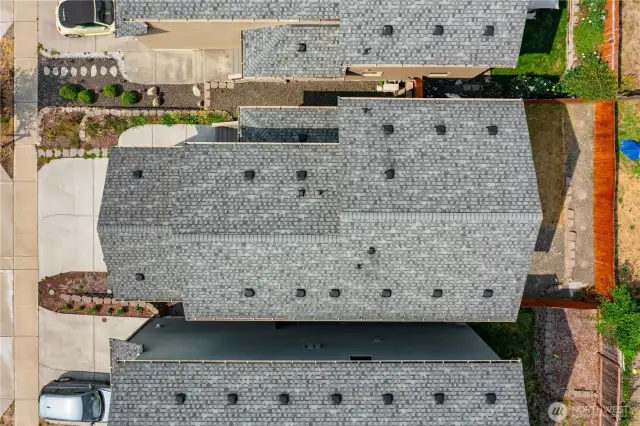 Built in 2017, roof is only 8 years old.