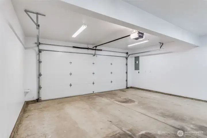 Fully Finished and Insulated Garage w/New Insulated Garage Door