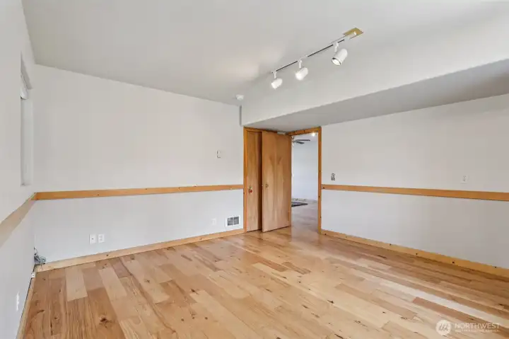 Downstairs bedroom #3