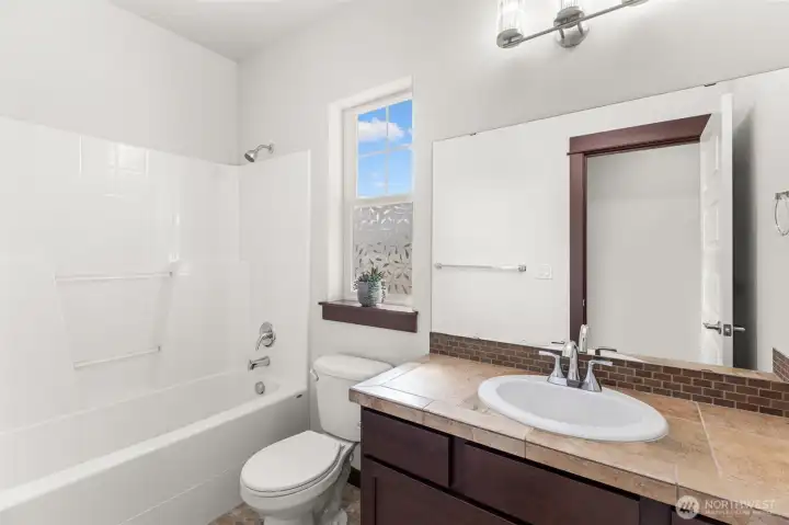 shared upstairs bathroom