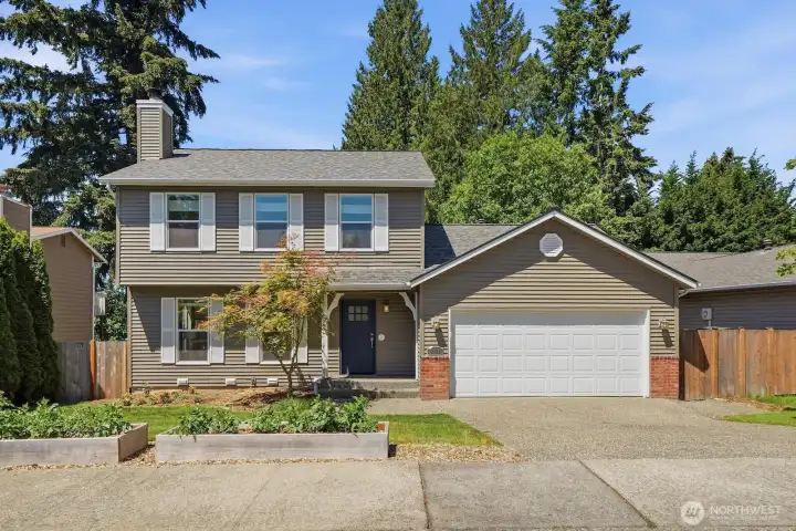 Inviting, well-maintained, & ready to enjoy: this is a place where you can truly feel at home.