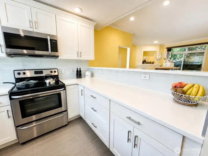 Bright Kitchen with Stainless Steel Appliances Bright Kitchen with Stainless Steel Appliances