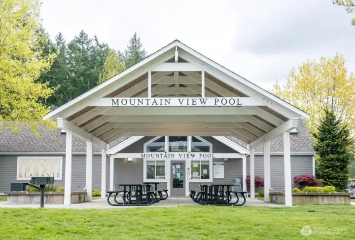 Mountain View Clubhouse Offering Resort-Style Amenities and Community Gathering Space. Mountain View Clubhouse Offering Resort-Style Amenities and Community Gathering Space.