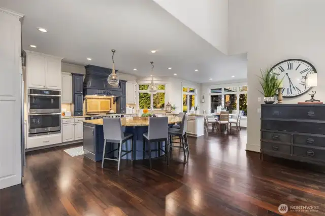 Gourmet Chef's Kitchen Where Every Detail Has Been Meticulously Crafted For Both Style And Functionality.