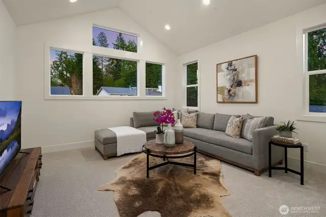 Flexible upper floor bonus room