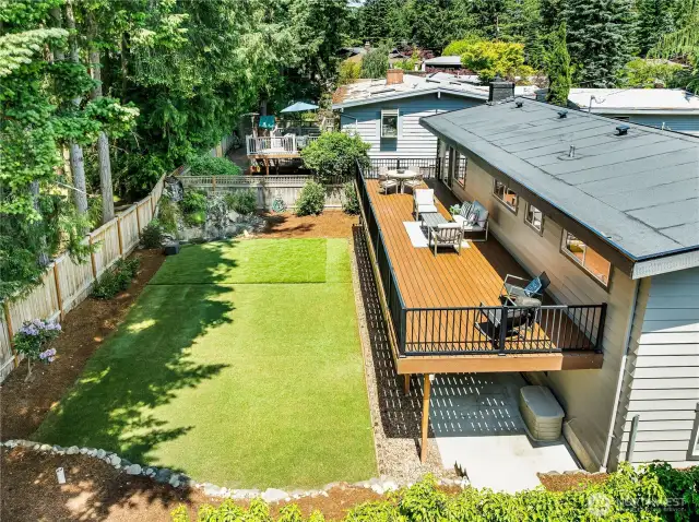 Spacious backyard with durable, low-maintenance turf—say goodbye to mowing and fertilizing! Ideal for pets and active outdoor living, plus it keeps mud outside where it belongs.