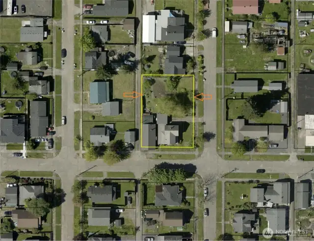Large lot, with the option to add and ADU, per Chehalis City. See attached letter from the City of Chehalis.