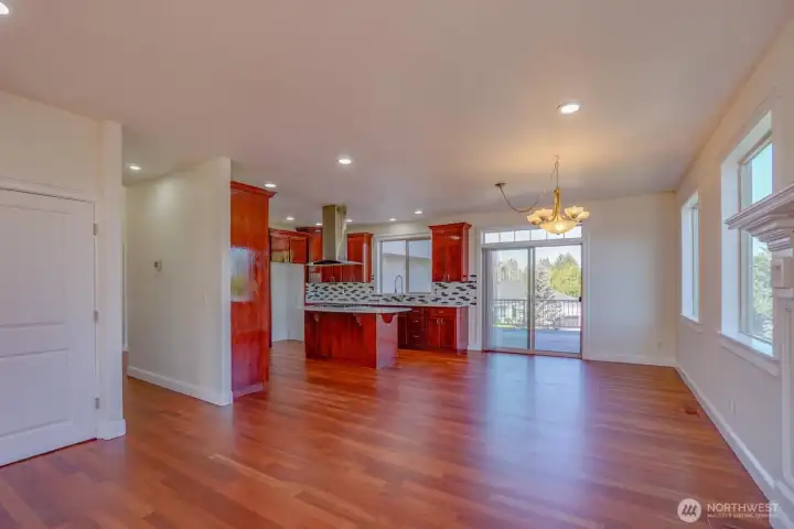 Lot of room for holiday gathering