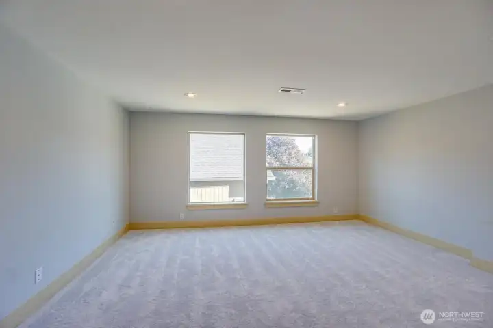 2nd floor bedroom