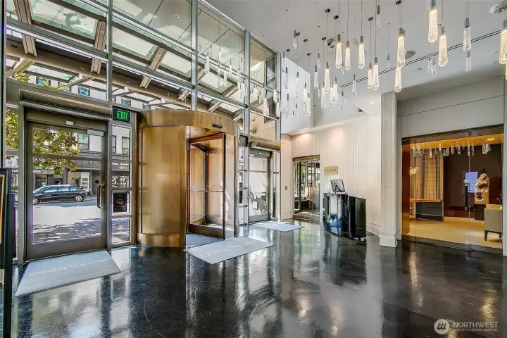 Hotel 1000 Lobby