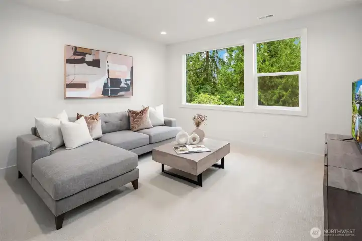 Flexible upper floor bonus room