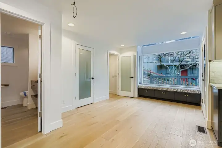 Eat in Area of Kitchen