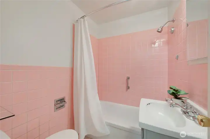 2nd bathroom