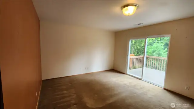 ...with a slider to the backdeck.