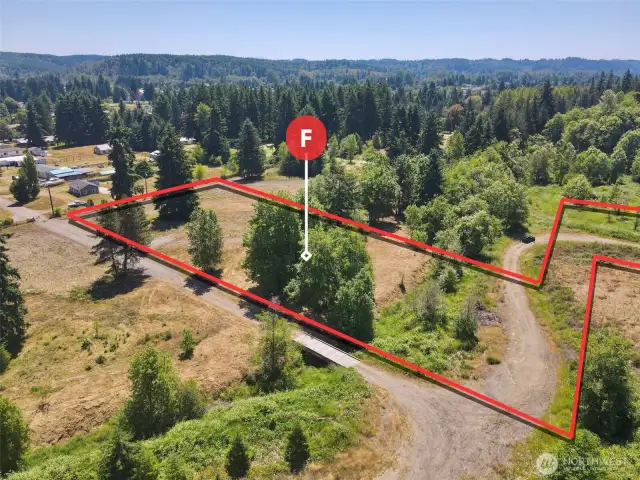 Overhead view with approximate boundaries in red.