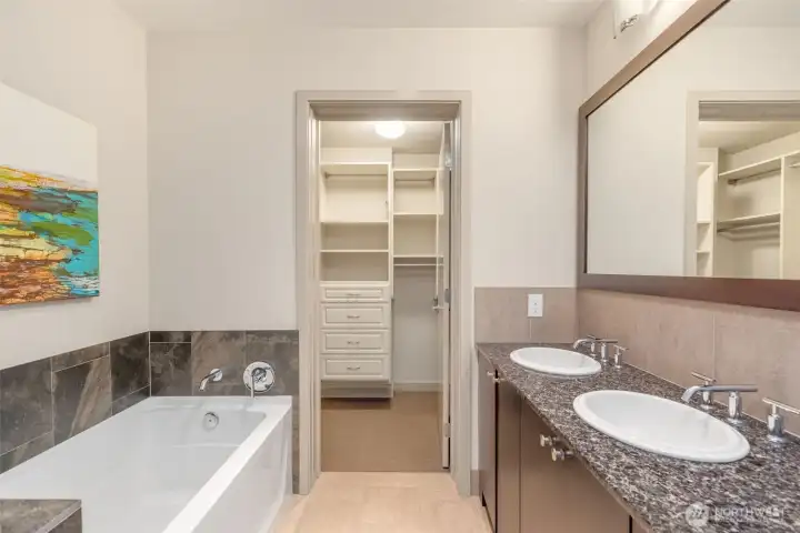 Beautiful ensuite 5-piece bath and huge walk-in closet.