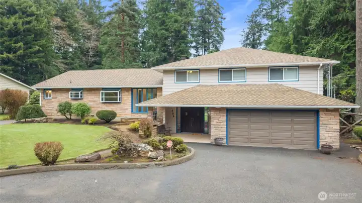 Welcome Home!  404 Fairway Drive, Aberdeen, WA 98520