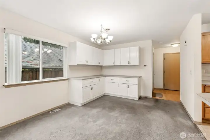 Extra newer cabinets