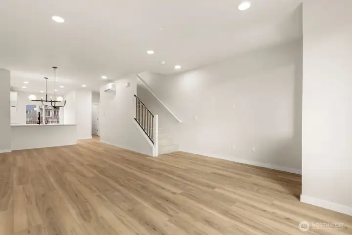 Photographs are for illustrative purposes only. Features, finishes, interior/exterior colors, landscaping and floorplan shown may vary from actual homes built